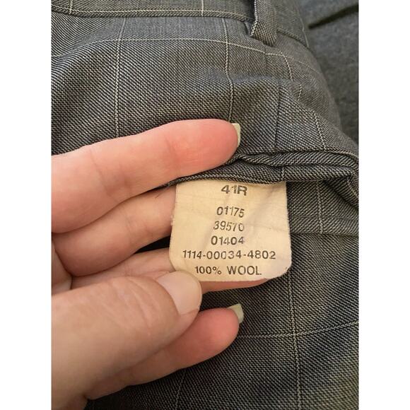 Jos. A. Bank Gray Suit - Picture 16 of 16